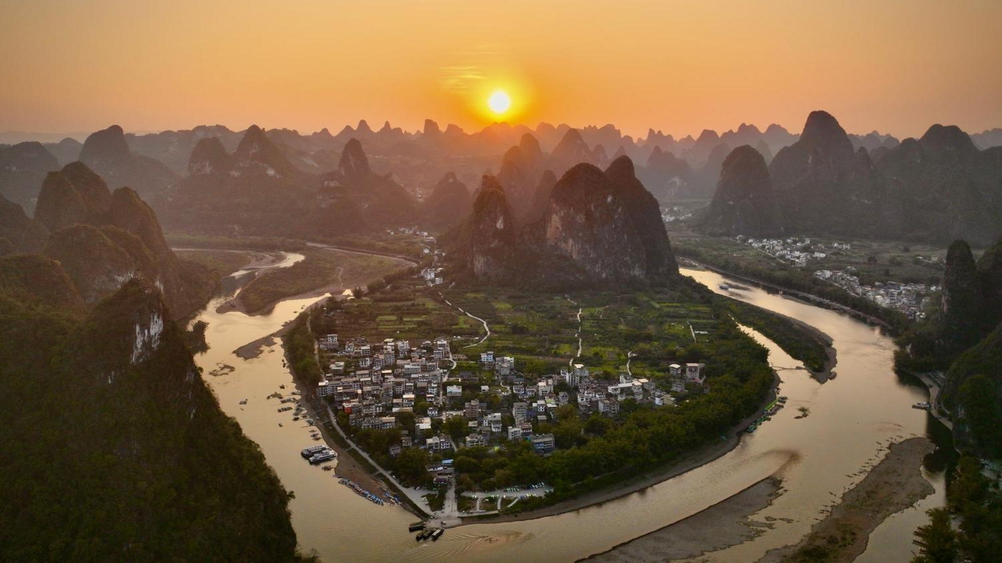 Li-River Island Resort Xingping Яншо Экстерьер фото
